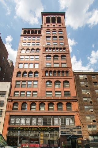 11 East 36th Street, Unit 305