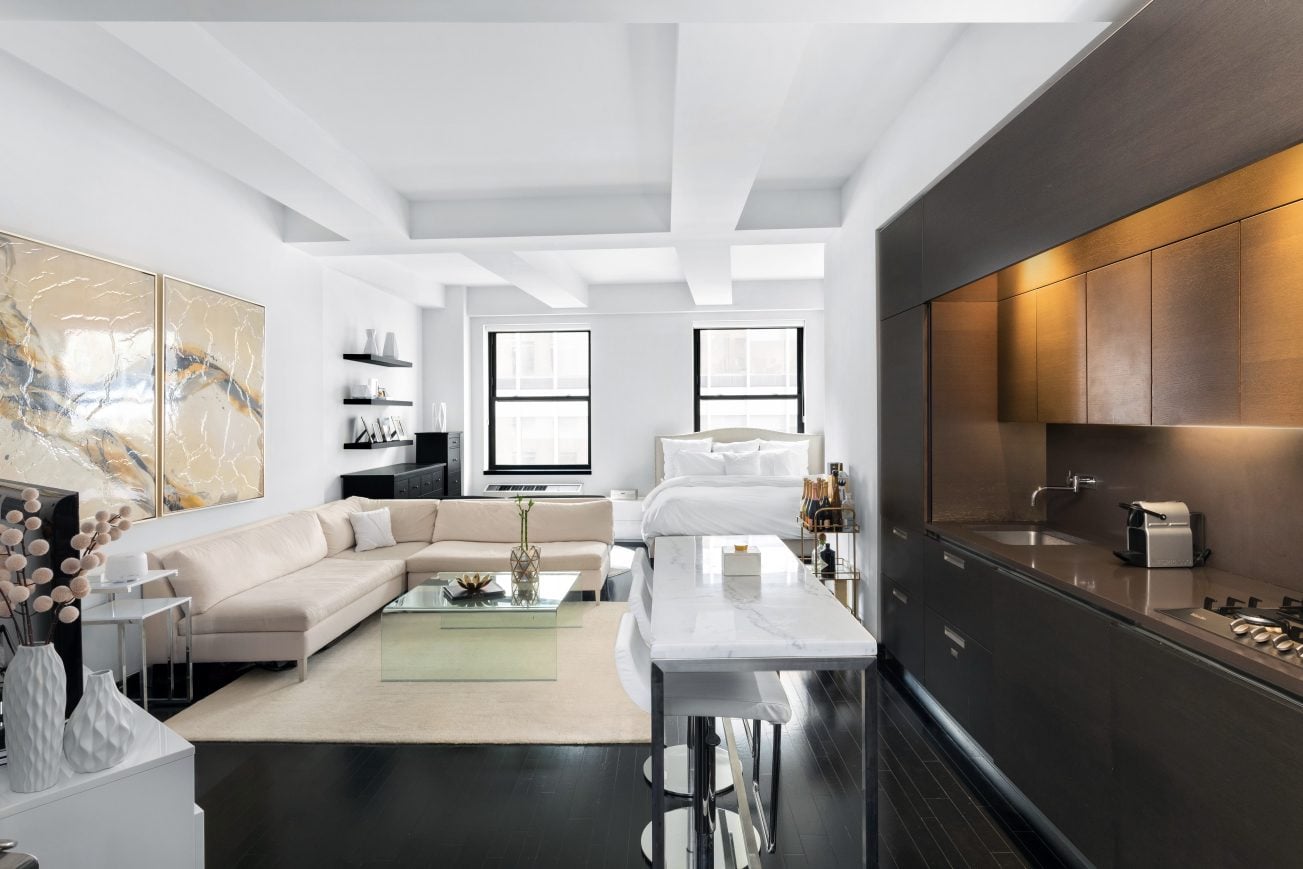 20 Pine Street, Unit 2113
