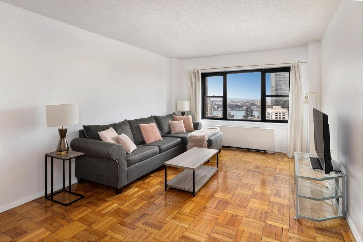 20 West 64th Street, Unit 39G