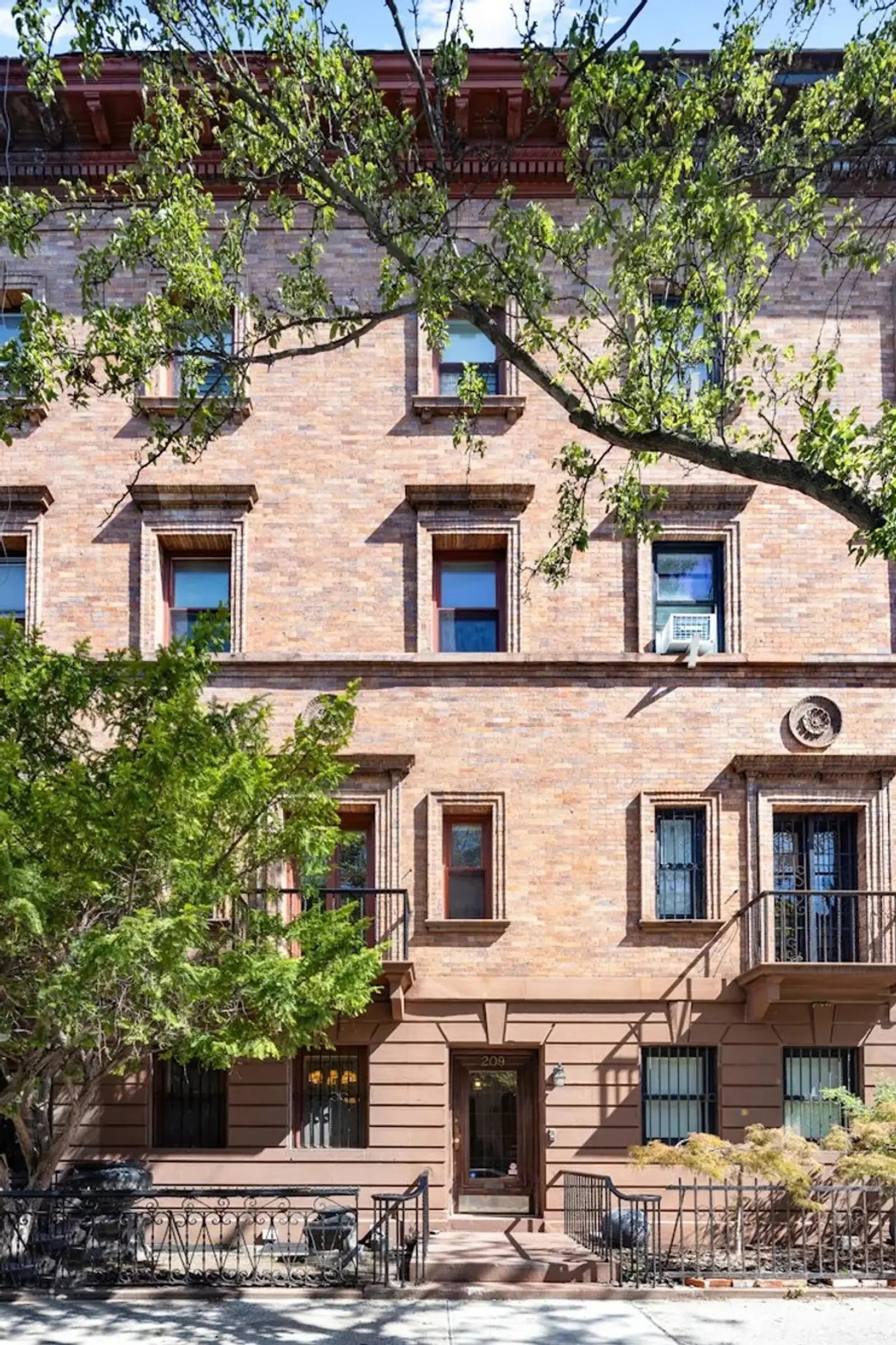 209 West 139th Street