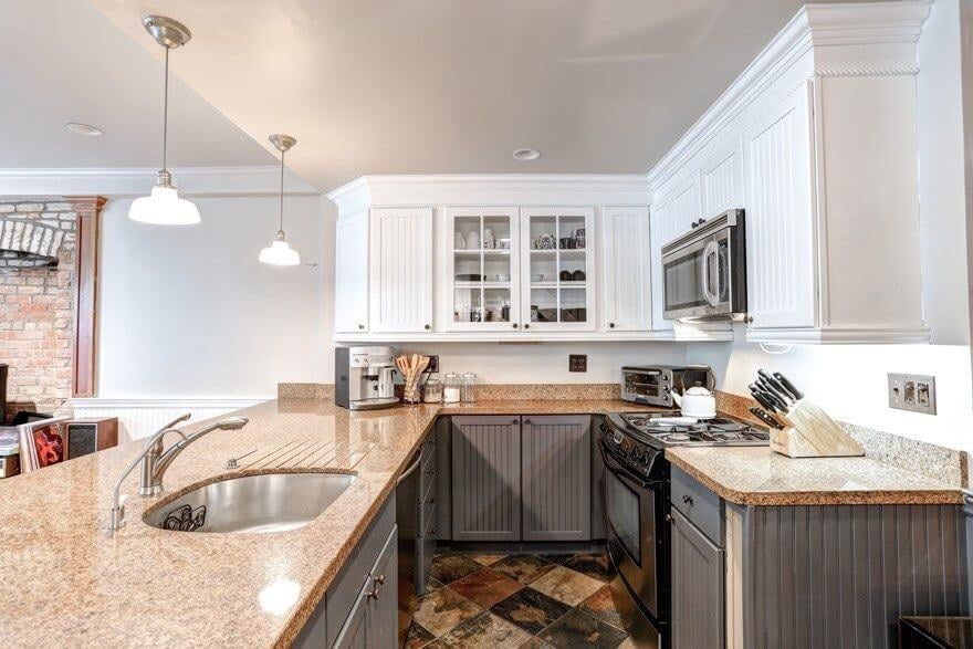 25 2nd Street, Unit 2