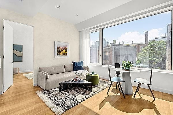 32 East 1st Street, Unit 4E