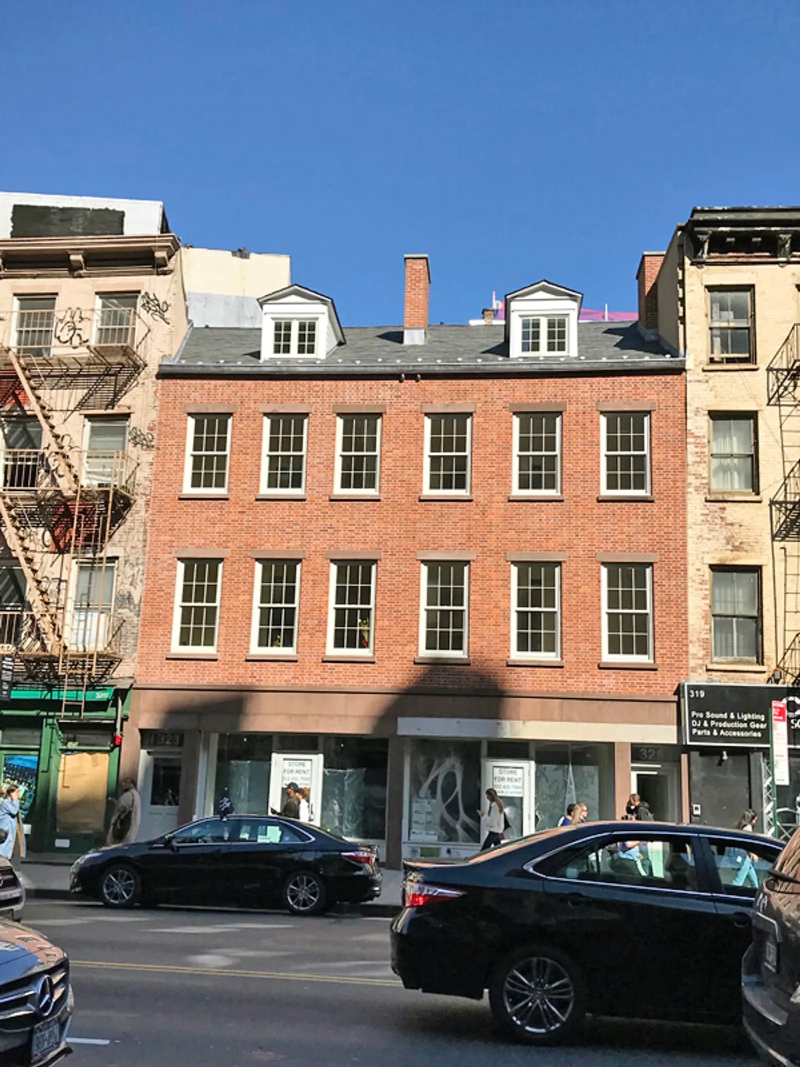 321 Canal Street, Unit 2