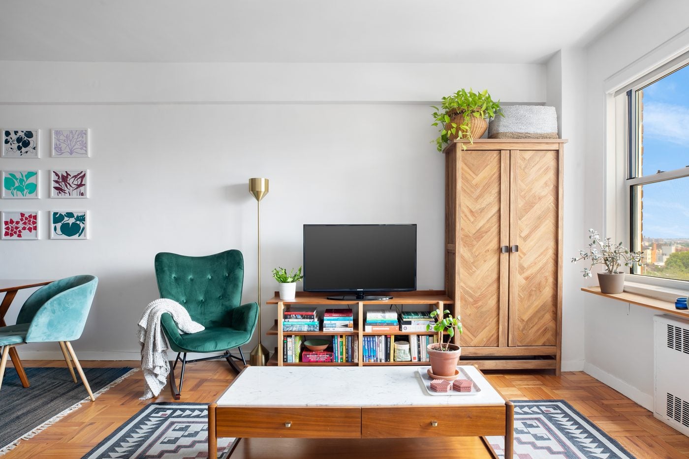 34 Plaza Street East, Unit 1001