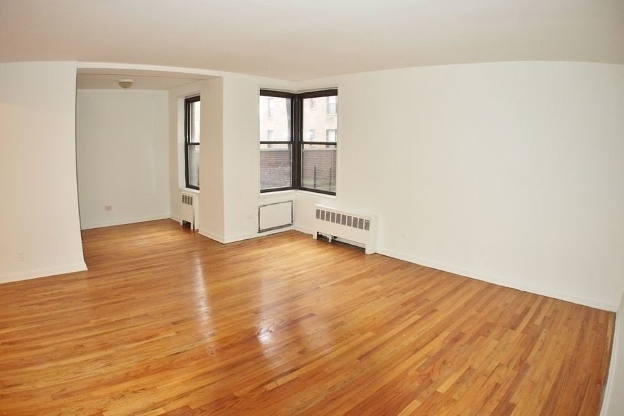 3950 Blackstone Avenue, Unit 6B
