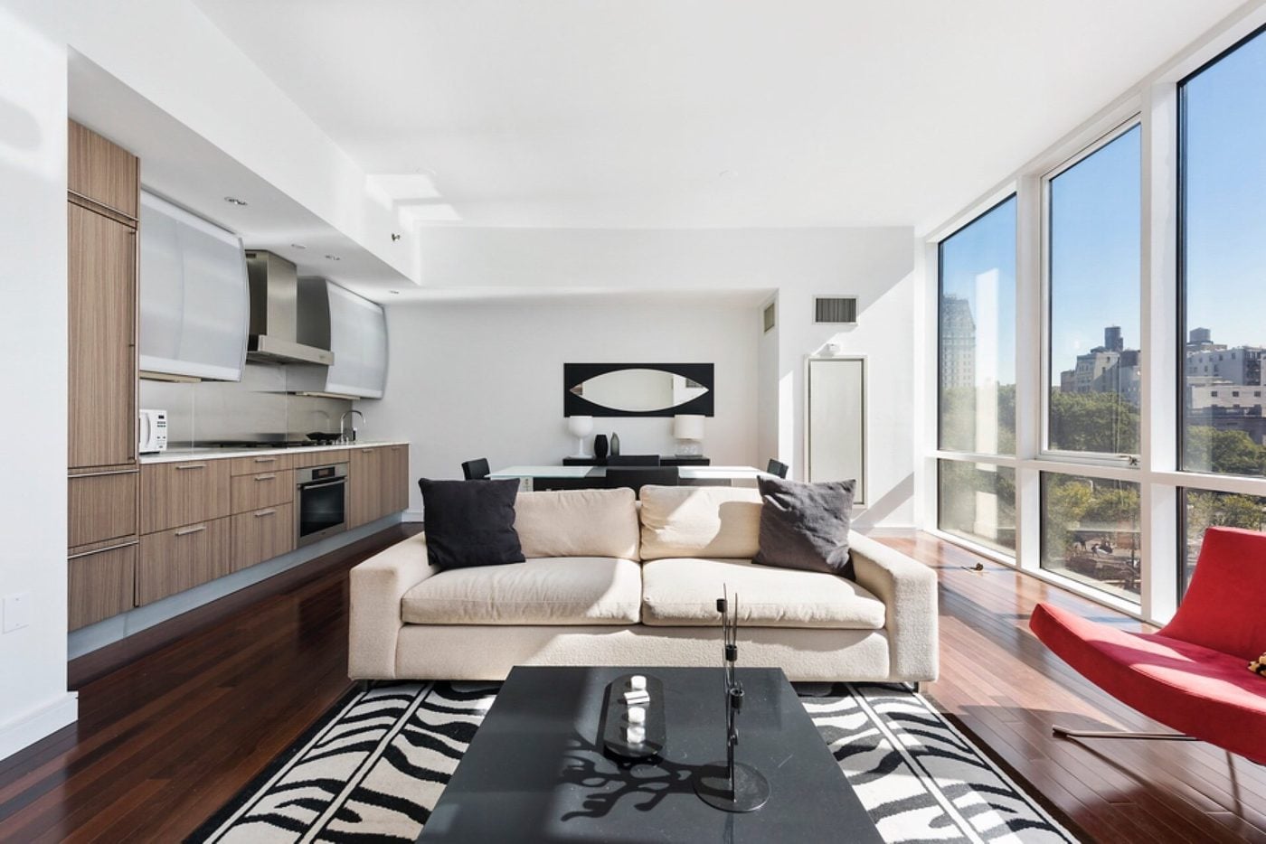 8 Union Square West, Unit 4B