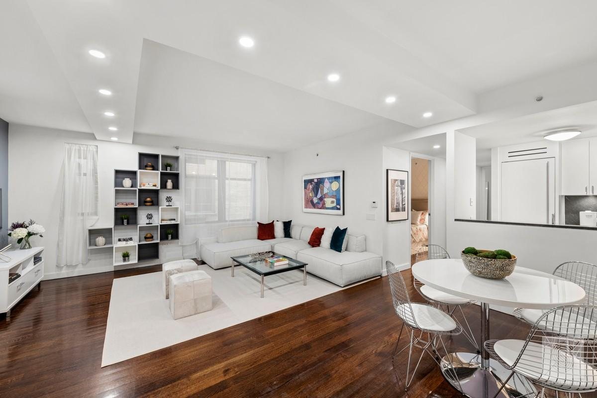 100 West 58th Street, Unit 3G — photo 4