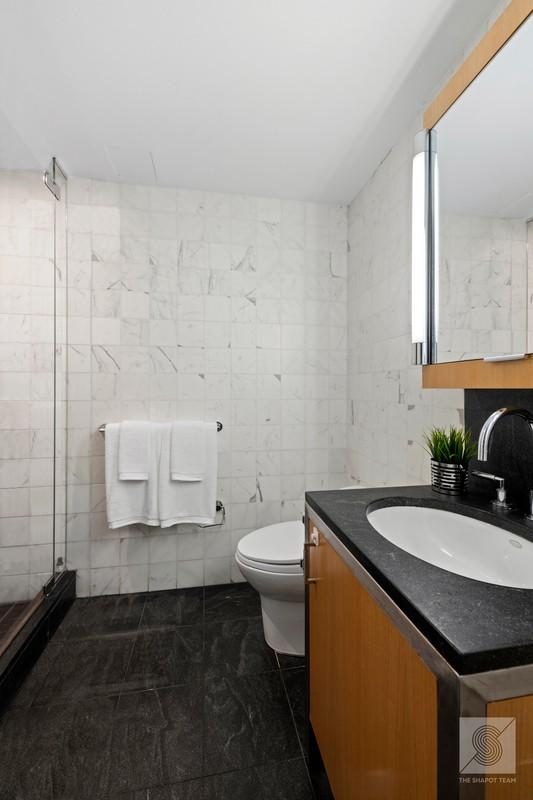 100 West 58th Street, Unit 3G — photo 3