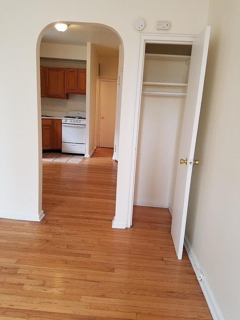 1409 York Avenue, Unit 3B — photo 3