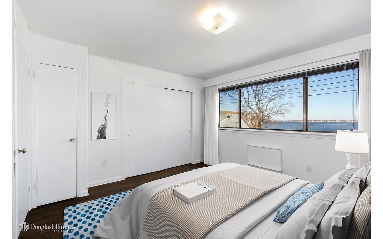 1453 Shore Drive — photo 3