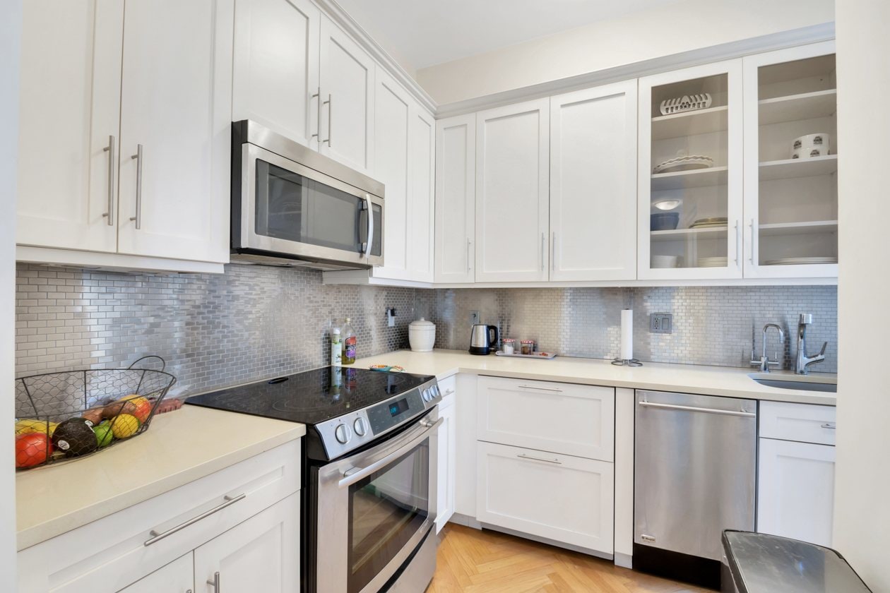 225 West 86th Street, Unit 815A — photo 4