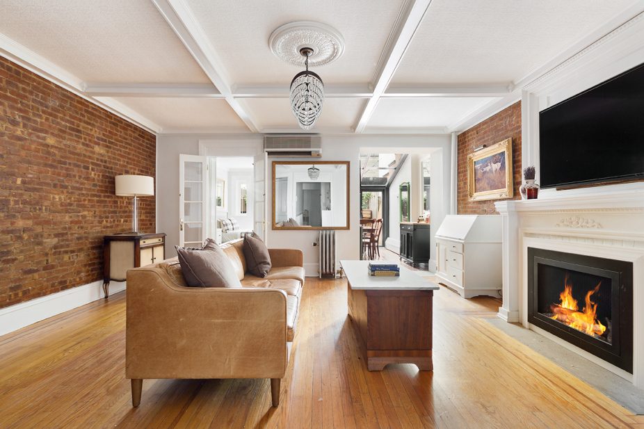 25 West 71st Street, Unit G — photo 2