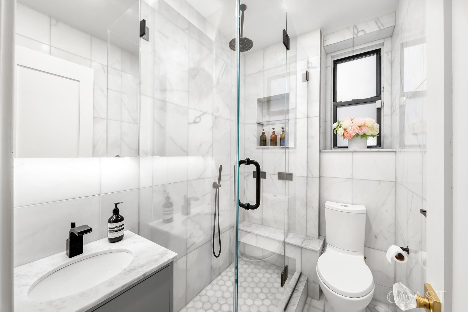 270 West 11th Street, Unit 1D — photo 4