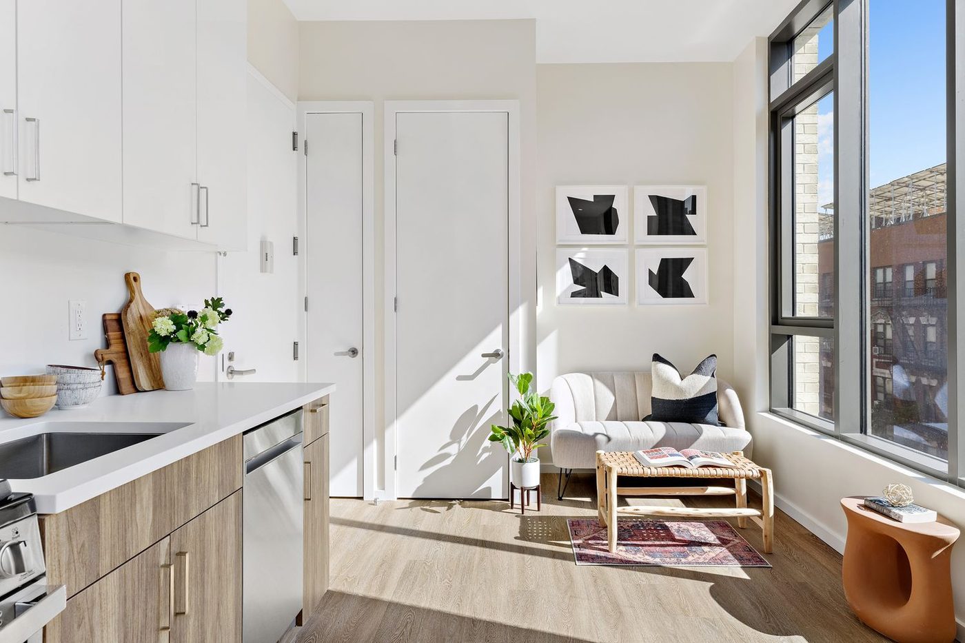 2750-2754 Frederick Douglass Boulevard, Unit PHB — photo 2