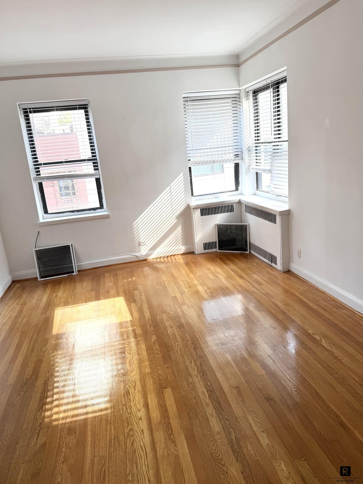29 West 65th Street, Unit 6B — photo 3
