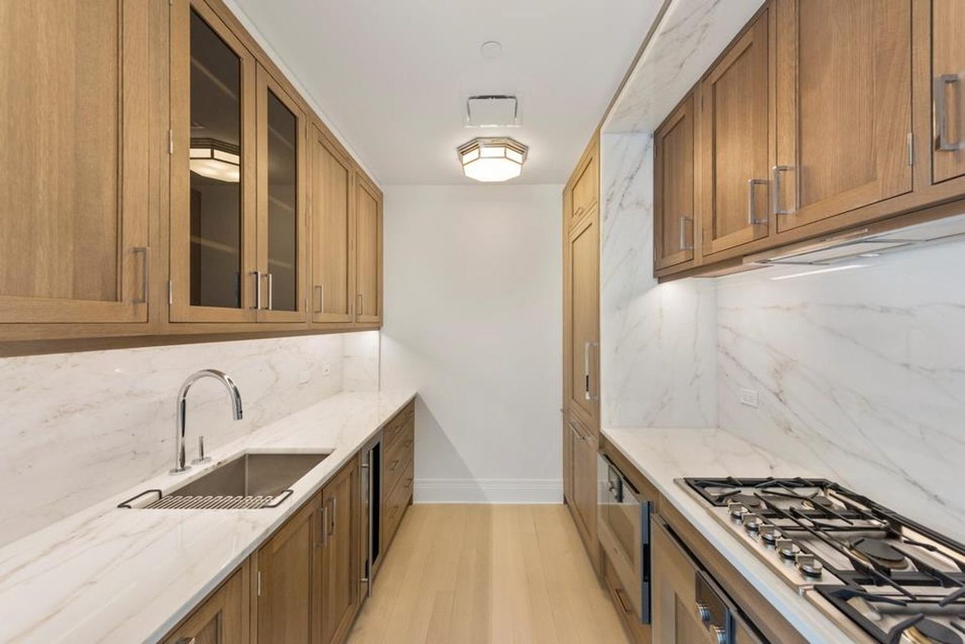 30 Park Place, Unit 63D — photo 2