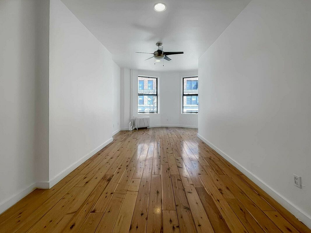 320 West 75th Street, Unit 3A — photo 2