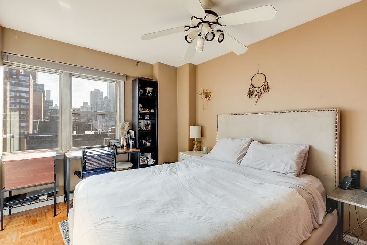 333 East 66th Street, Unit 9F — photo 3