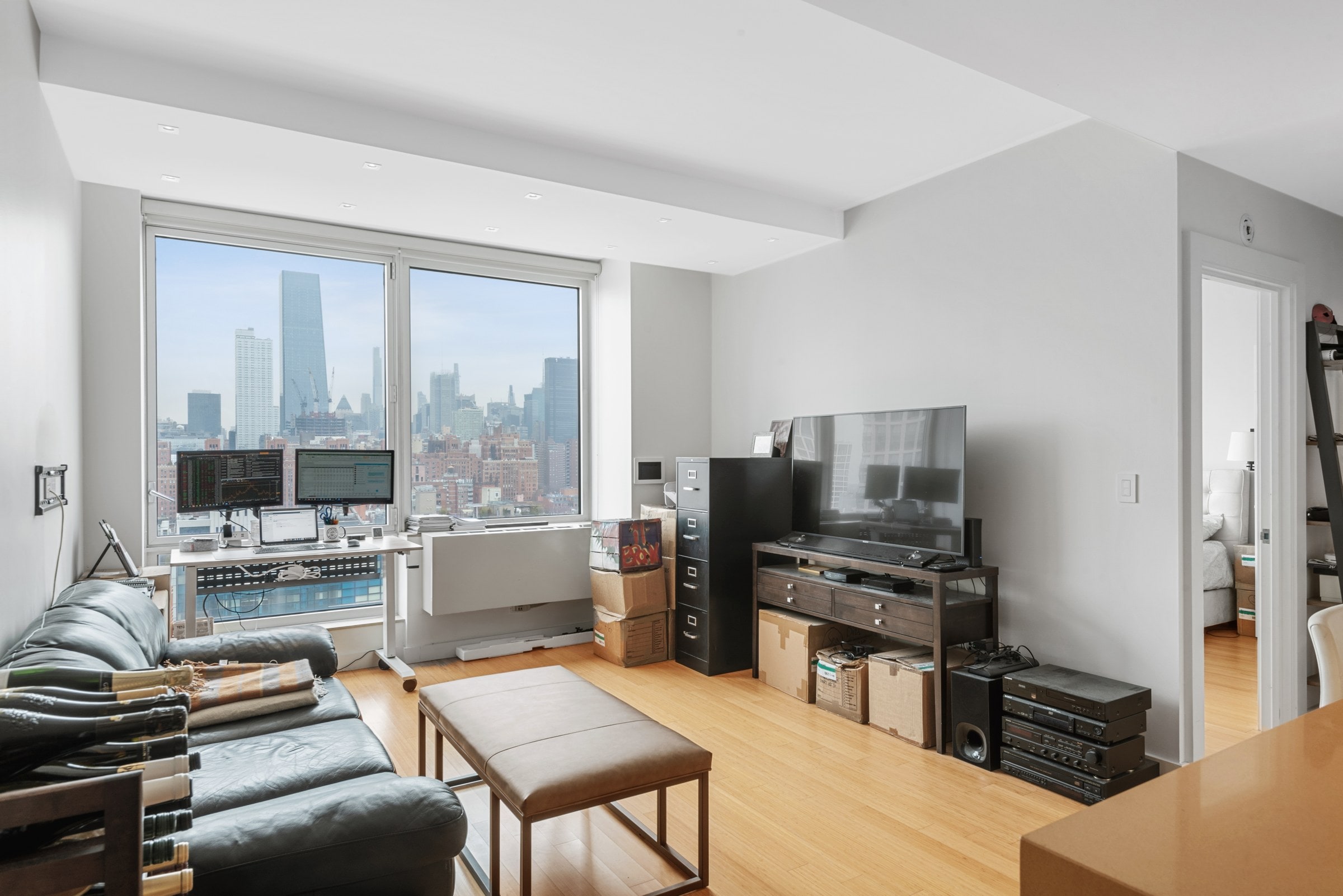 450 West 17th Street, Unit 1811 — photo 3