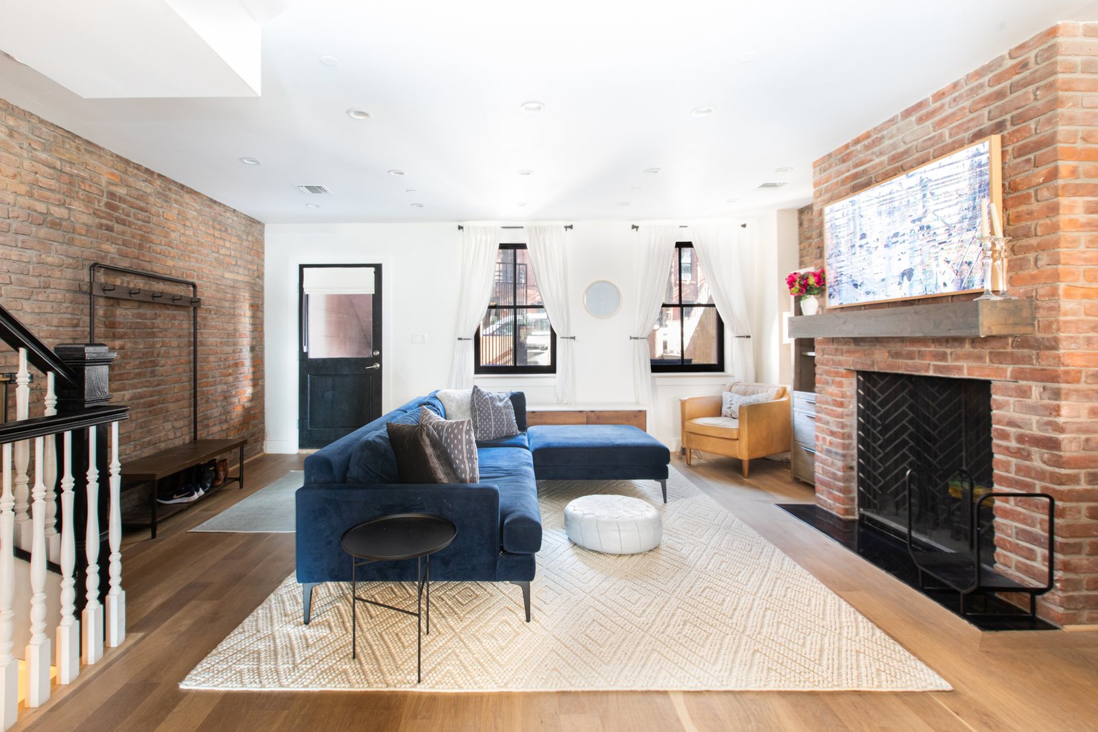 546 Clinton Street, Unit 1 — photo 5