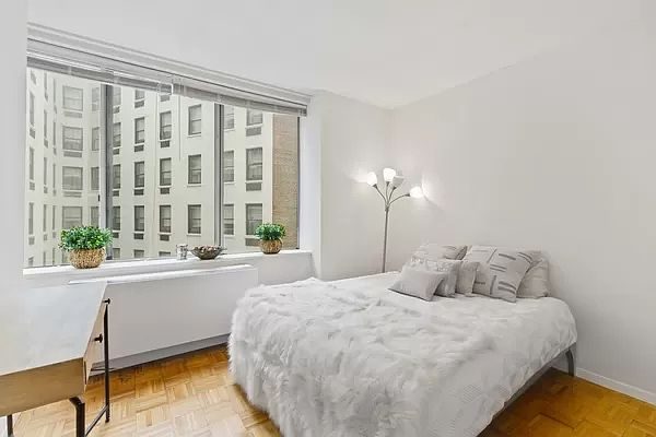61 West 62nd Street, Unit 9C — photo 3