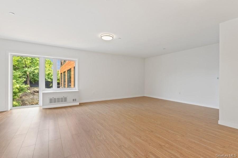 120 North Pearl Street, Unit 306 — photo 3