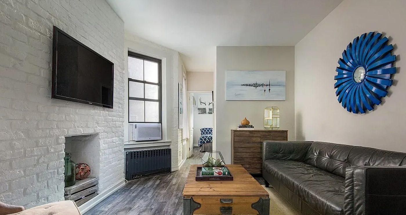 221 West 21st Street, Unit 3C — photo 2