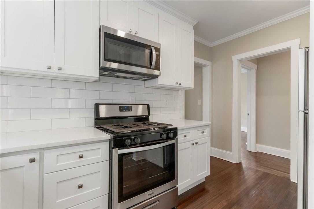 9 4th Street, Unit LEFT — photo 4
